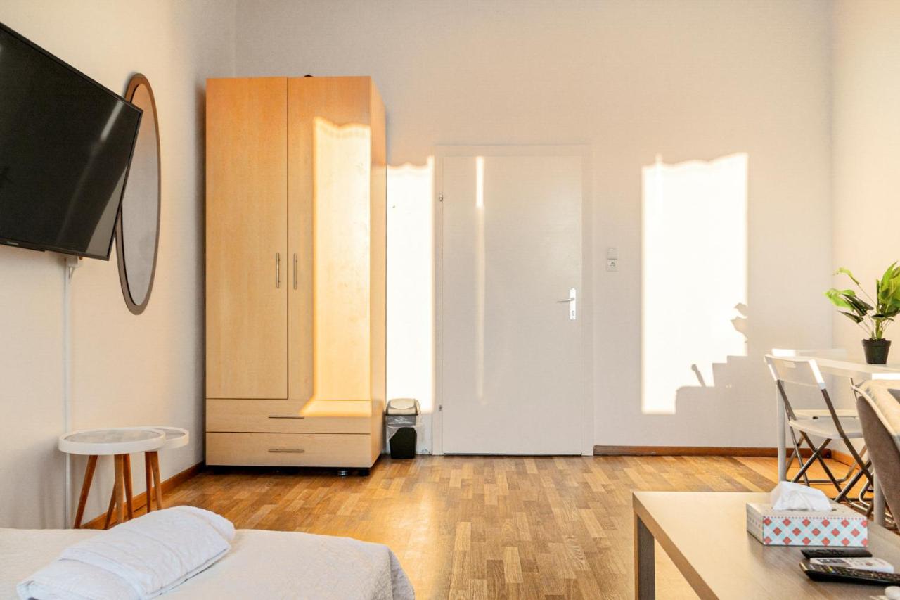 Joyful 2Br Apt. @ Millenium Tower And The Danube Vienna Exterior photo